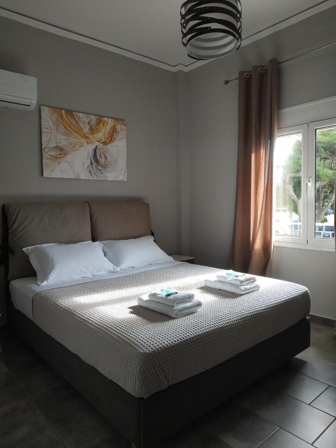 Andriana' S Apartment Agia Paraskevi Атина Екстериор снимка